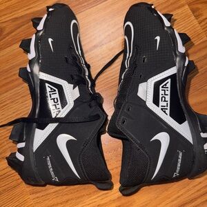 NWT Nike Football Cleats 3 youth